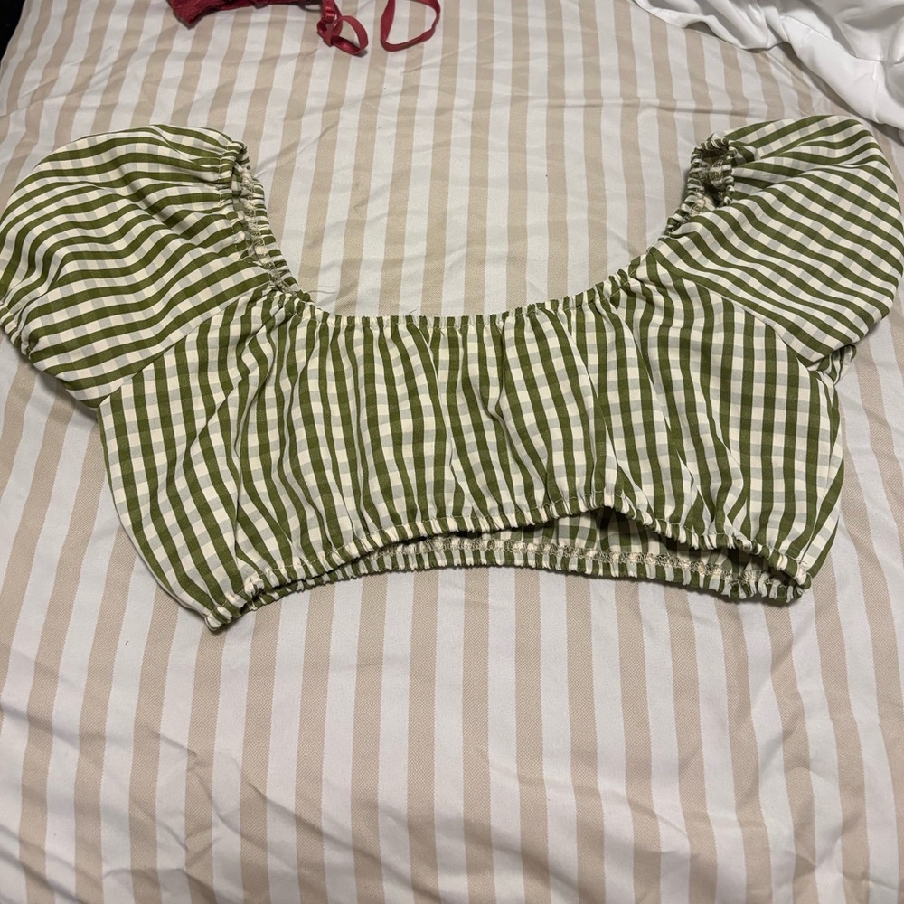 Gingham Cropped Shirt